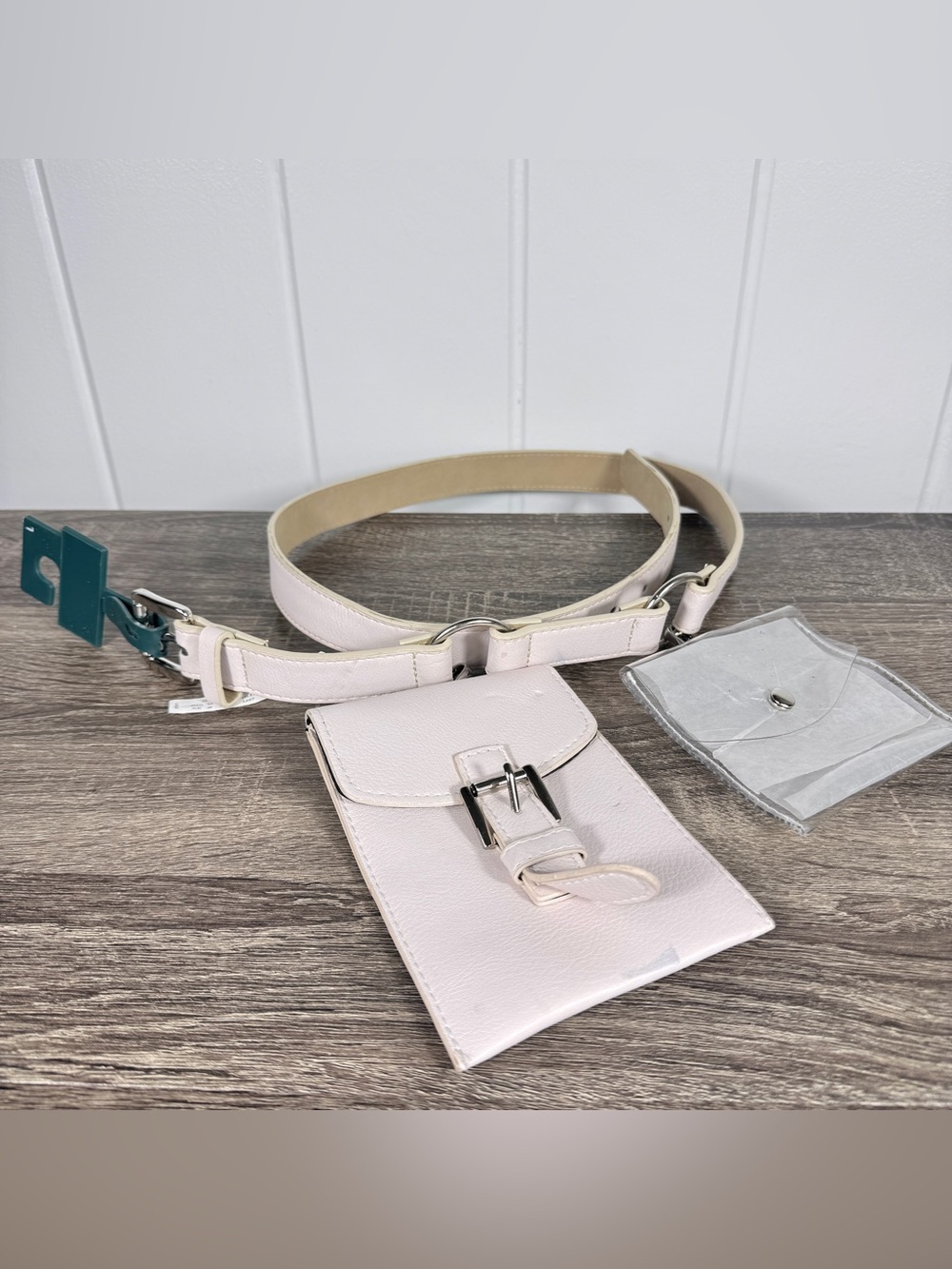 NEW Wild Fable Belt With 2 Clip-On Pouches Size L